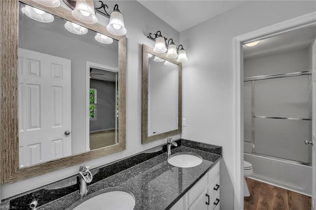 182 Thalia Trace DR, Virginia Beach, VA 23452