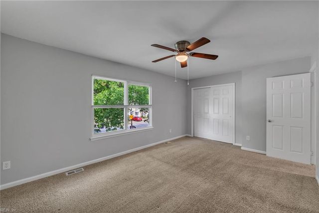 182 Thalia Trace DR, Virginia Beach, VA 23452