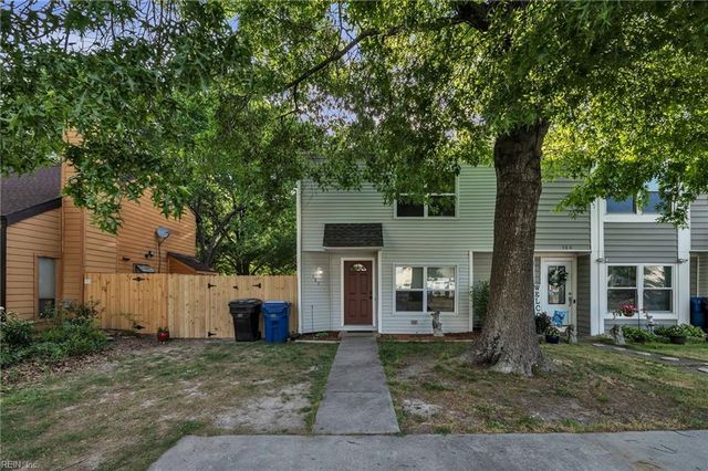 182 Thalia Trace DR, Virginia Beach, VA 23452