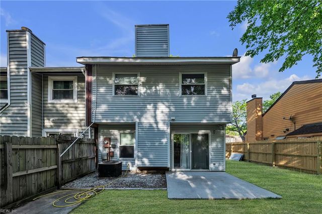 182 Thalia Trace DR, Virginia Beach, VA 23452