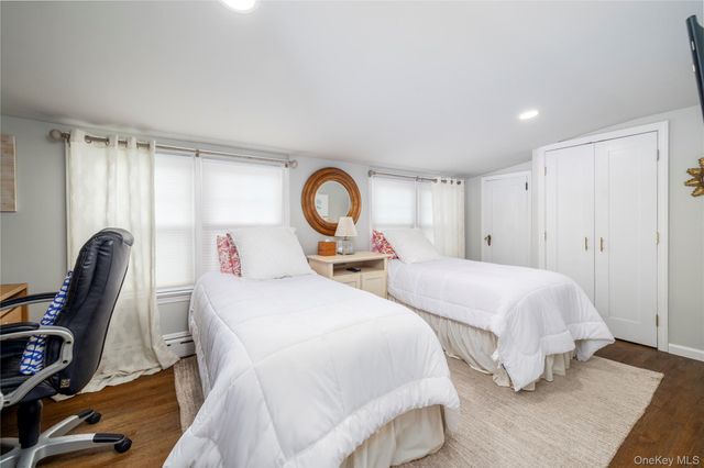 129 Hewlett Avenue, Point Lookout, NY 11569
