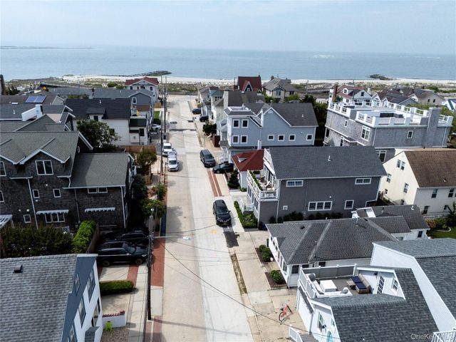 129 Hewlett Avenue, Point Lookout, NY 11569
