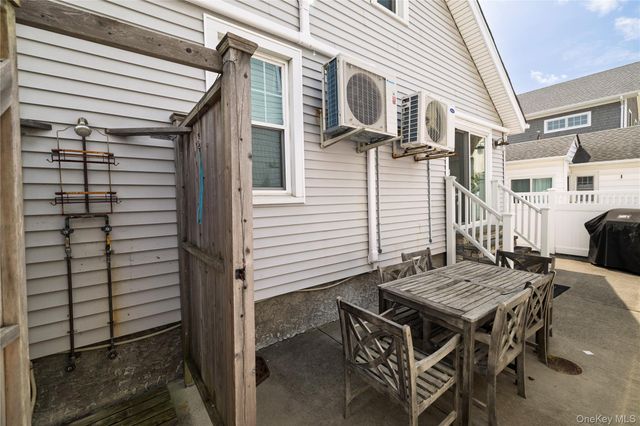 129 Hewlett Avenue, Point Lookout, NY 11569