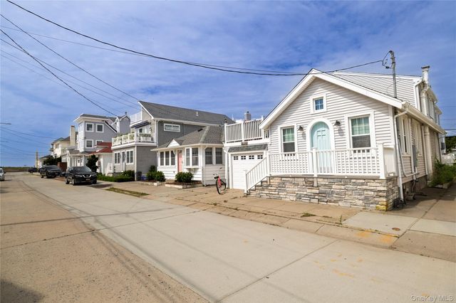 129 Hewlett Avenue, Point Lookout, NY 11569