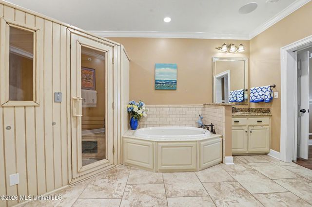 707 Esplanade Avenue, Bay Saint Louis, MS 39520