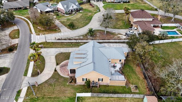 707 Esplanade Avenue, Bay Saint Louis, MS 39520