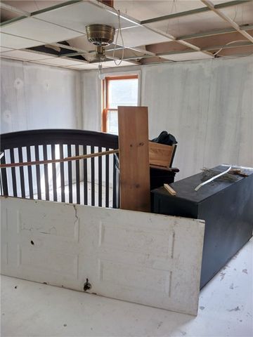 633 5th Ave, Ford City Boro, PA 16226