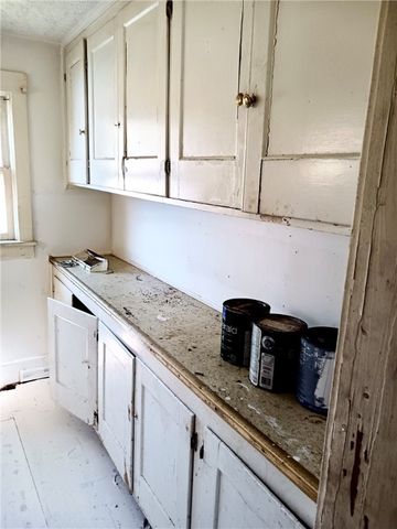 633 5th Ave, Ford City Boro, PA 16226