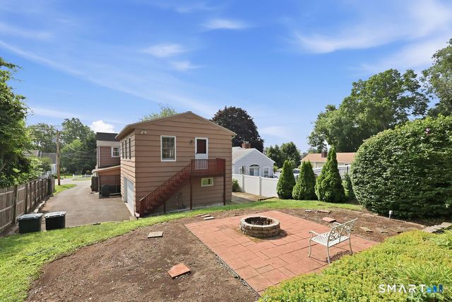 428 Welchs Point Road, Milford, CT 06460