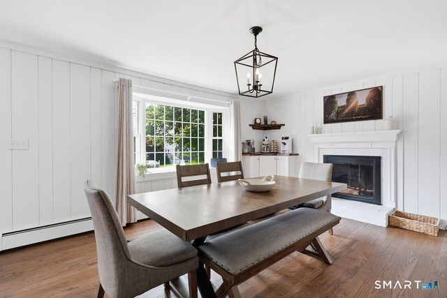 428 Welchs Point Road, Milford, CT 06460