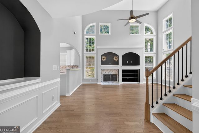 962 Simonton View Lane, Lawrenceville, GA 30045