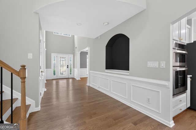 962 Simonton View Lane, Lawrenceville, GA 30045