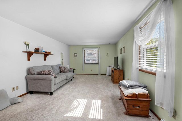 3601 Michigan AVENUE, Manitowoc, WI 54220
