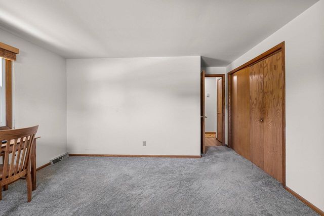 3601 Michigan AVENUE, Manitowoc, WI 54220