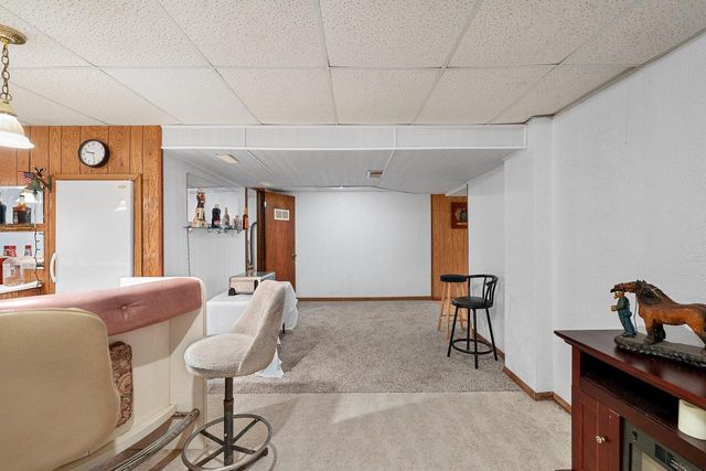 3601 Michigan AVENUE, Manitowoc, WI 54220