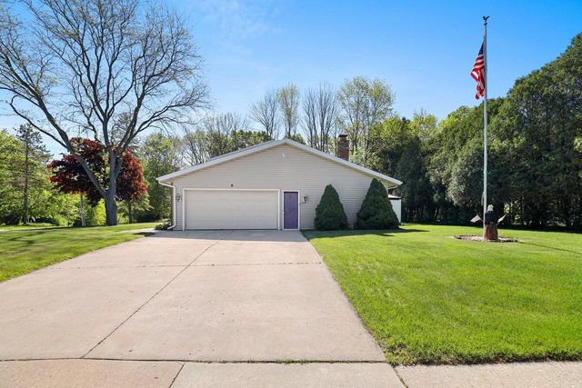 3601 Michigan AVENUE, Manitowoc, WI 54220