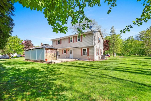 3601 Michigan AVENUE, Manitowoc, WI 54220