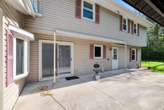 3601 Michigan AVENUE, Manitowoc, WI 54220