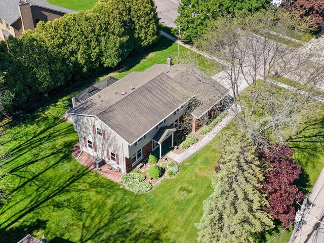 3601 Michigan AVENUE, Manitowoc, WI 54220
