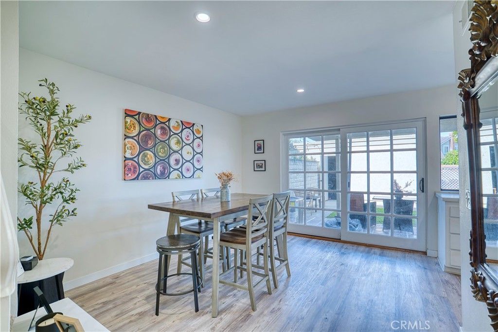 Image 12 of property listing at 14385 Suffolk, Westminster, CA 92683