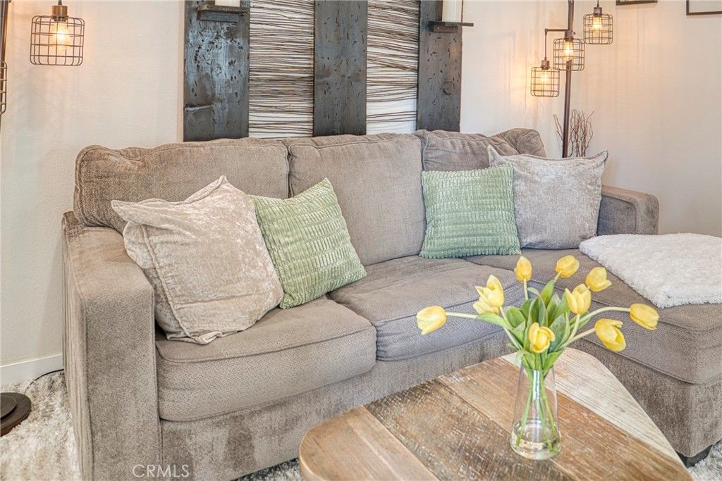 Image 17 of property listing at 14385 Suffolk, Westminster, CA 92683