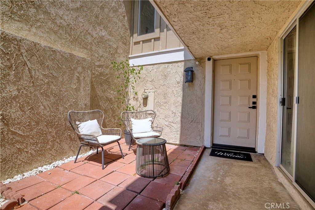 Image 2 of property listing at 14385 Suffolk, Westminster, CA 92683