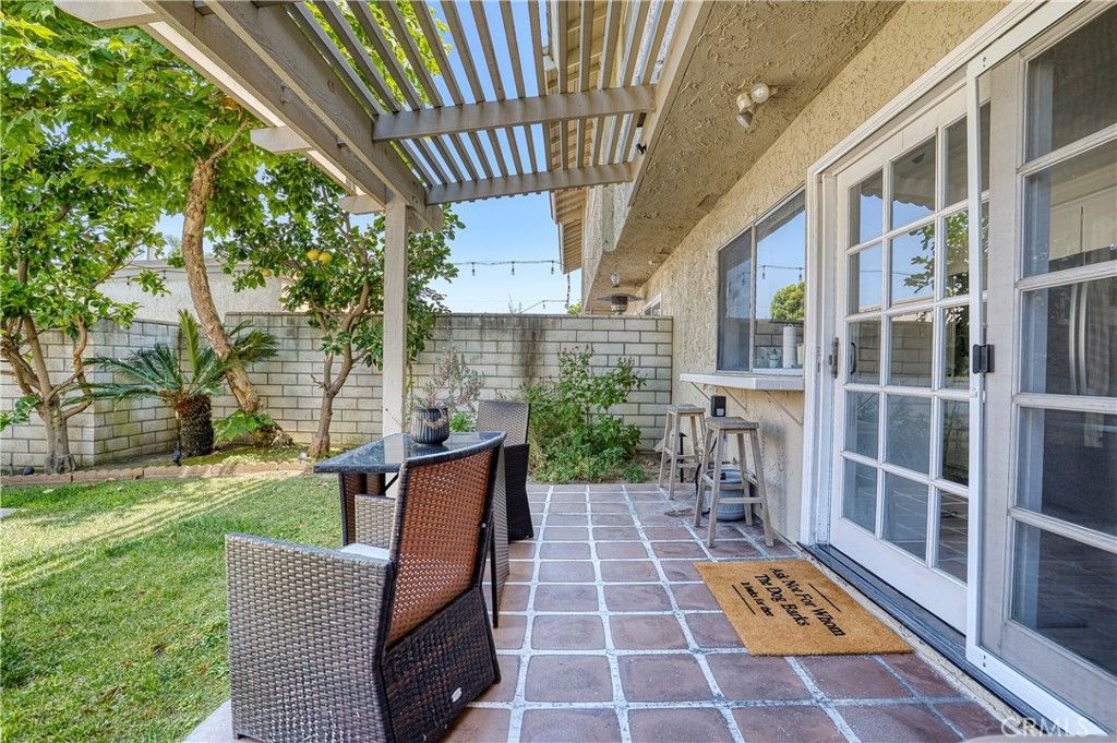 Image 31 of property listing at 14385 Suffolk, Westminster, CA 92683