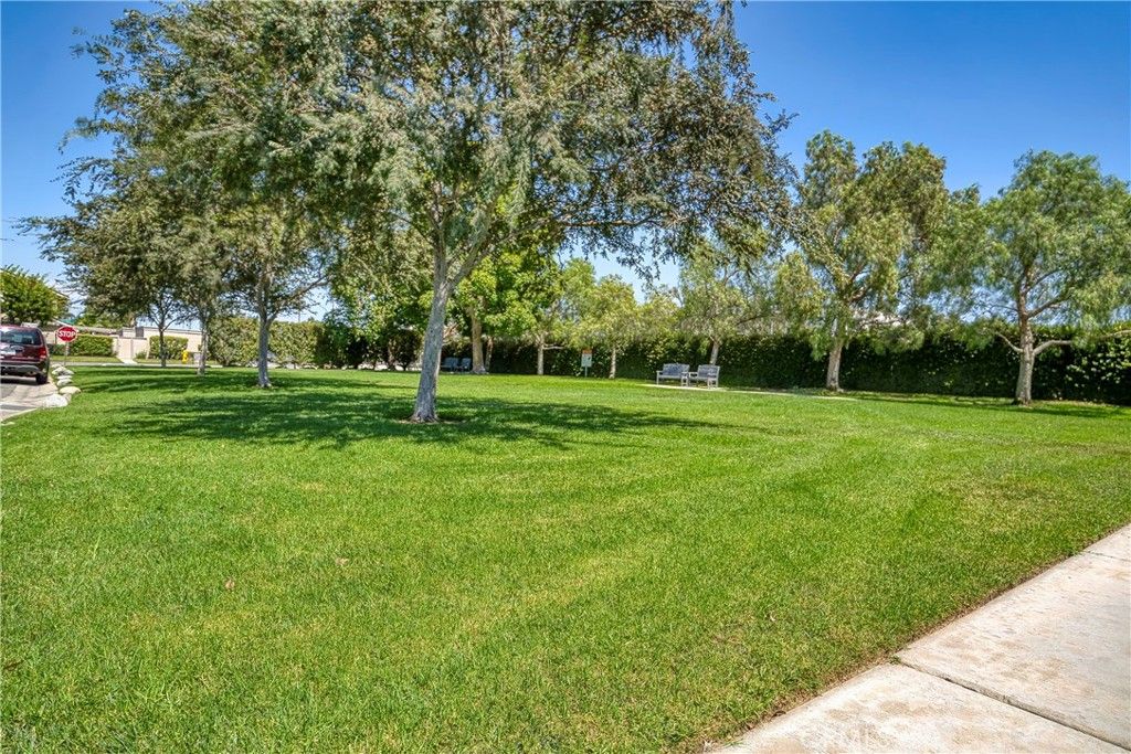 Image 5 of property listing at 14385 Suffolk, Westminster, CA 92683