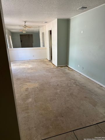 9314 Shining Star, San Antonio, TX 78239