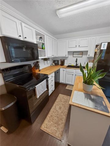172 Lena Lane, Dallas, GA 30132