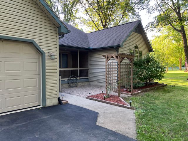 23568 Bohn Road, Sumpter Twp, MI 48111
