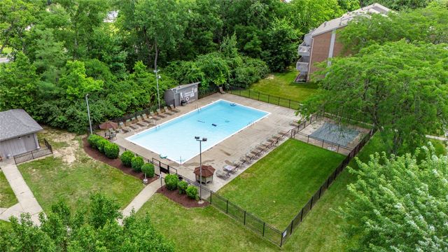 1103 Arrowhead Crossing C, West Carrollton, OH 45449