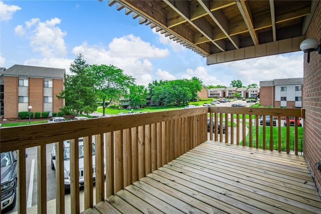 1103 Arrowhead Crossing C, West Carrollton, OH 45449