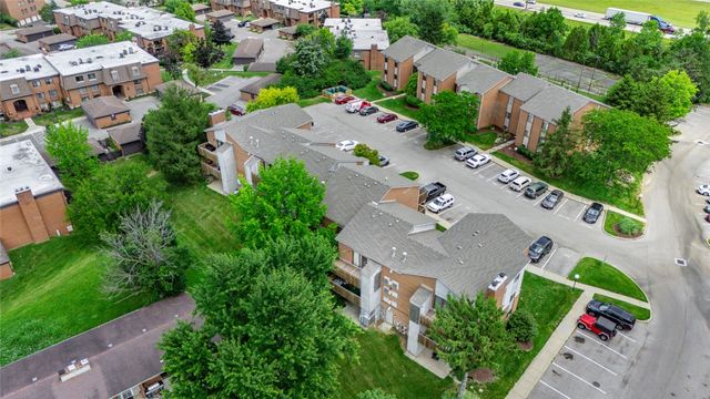 1103 Arrowhead Crossing C, West Carrollton, OH 45449