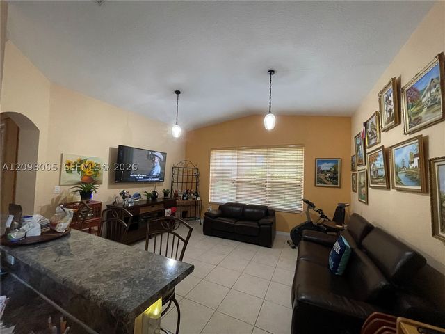 16125 SW 62nd Ter, Miami, FL 33193