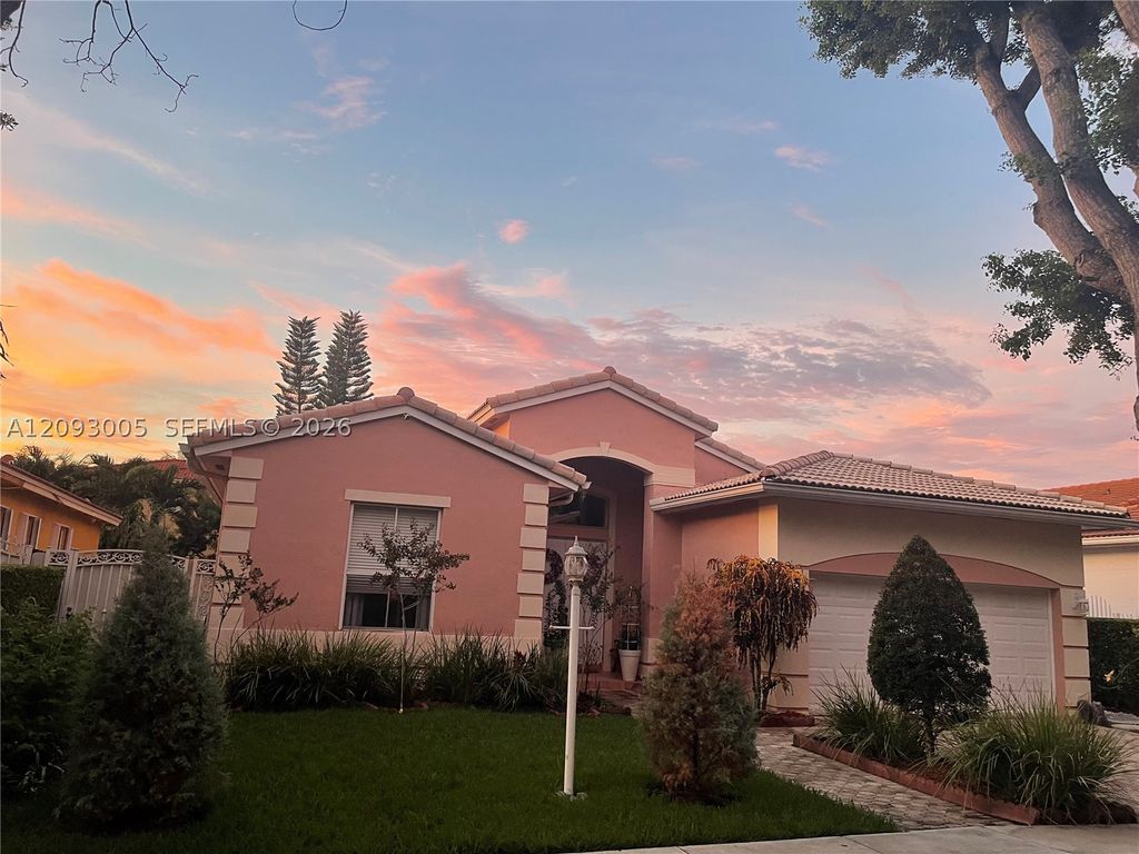 16125 SW 62nd Ter, Miami, FL 33193
