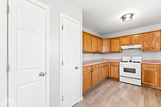 1413 W 29th Street, Indianapolis, IN 46208