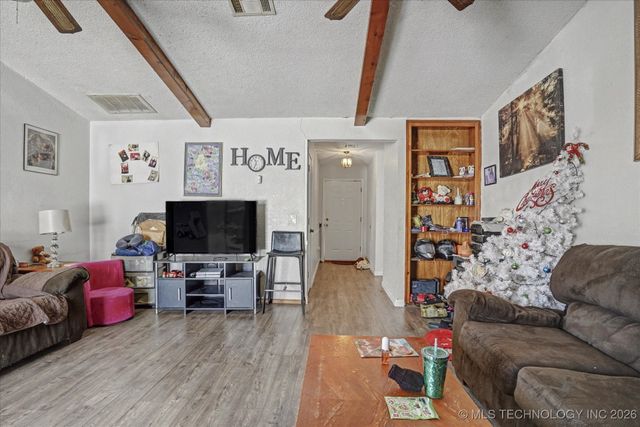 3356 S 142nd East Avenue, Tulsa, OK 74134