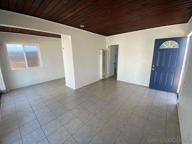 5160 W Point Loma Blvd, San Diego, CA 92107