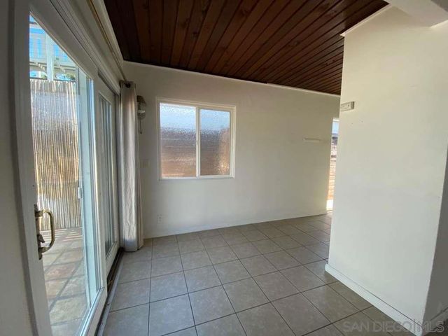 5160 W Point Loma Blvd, San Diego, CA 92107