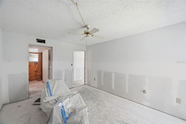 4829 ONYX LANE 102, New Port Richey, FL 34652