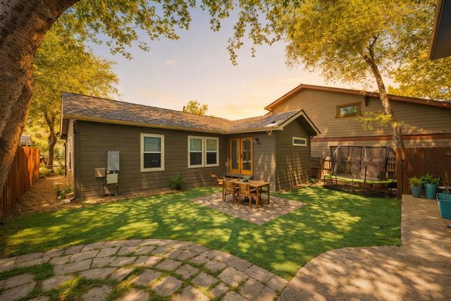 5409 Avenue H, Austin, TX 78751