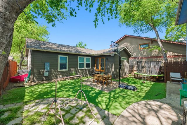 5409 Avenue H, Austin, TX 78751