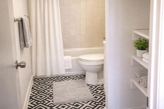 5409 Avenue H, Austin, TX 78751