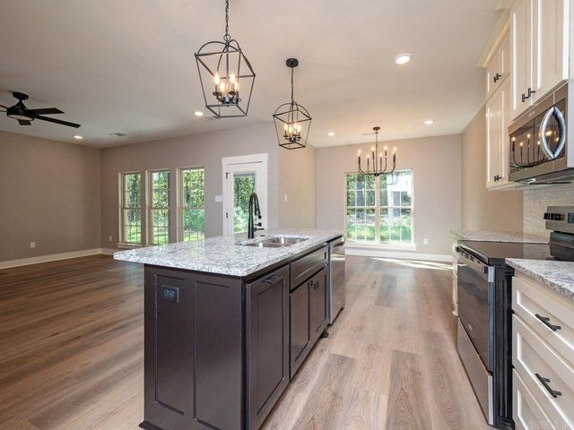 1275 Acuff Lane, Conway, AR 72034