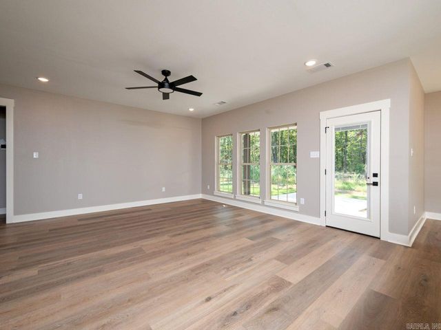 1275 Acuff Lane, Conway, AR 72034