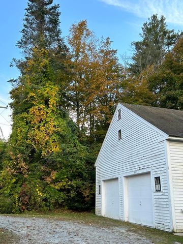 637 NH-114 Route, Sutton, NH 03221
