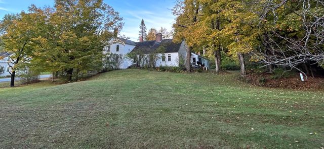 637 NH-114 Route, Sutton, NH 03221