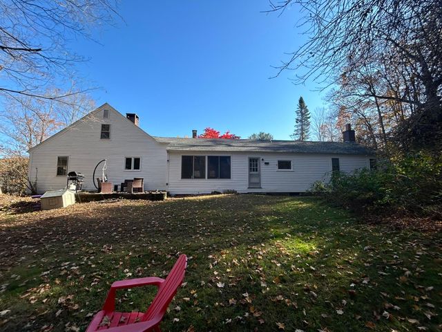 637 NH-114 Route, Sutton, NH 03221