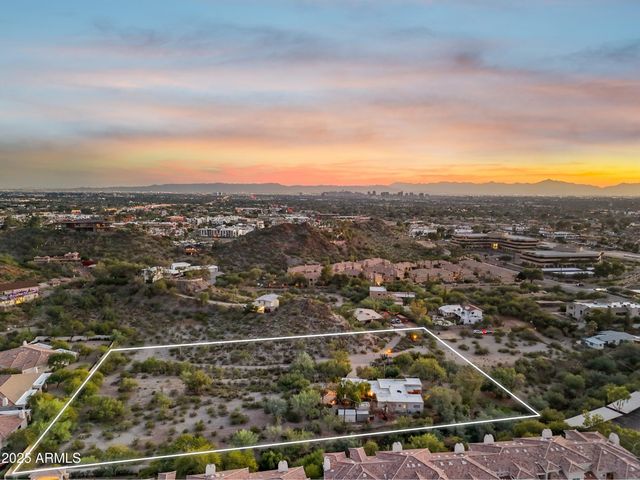 1720 E PLEASANT Drive -, Phoenix, AZ 85020